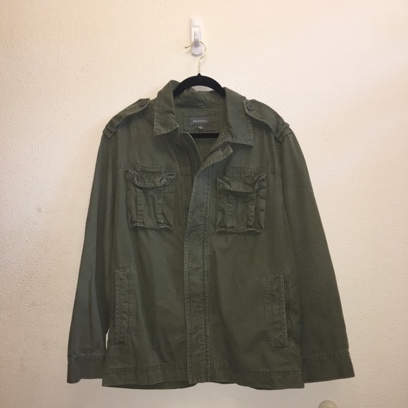 Men’s Army Green military style lined